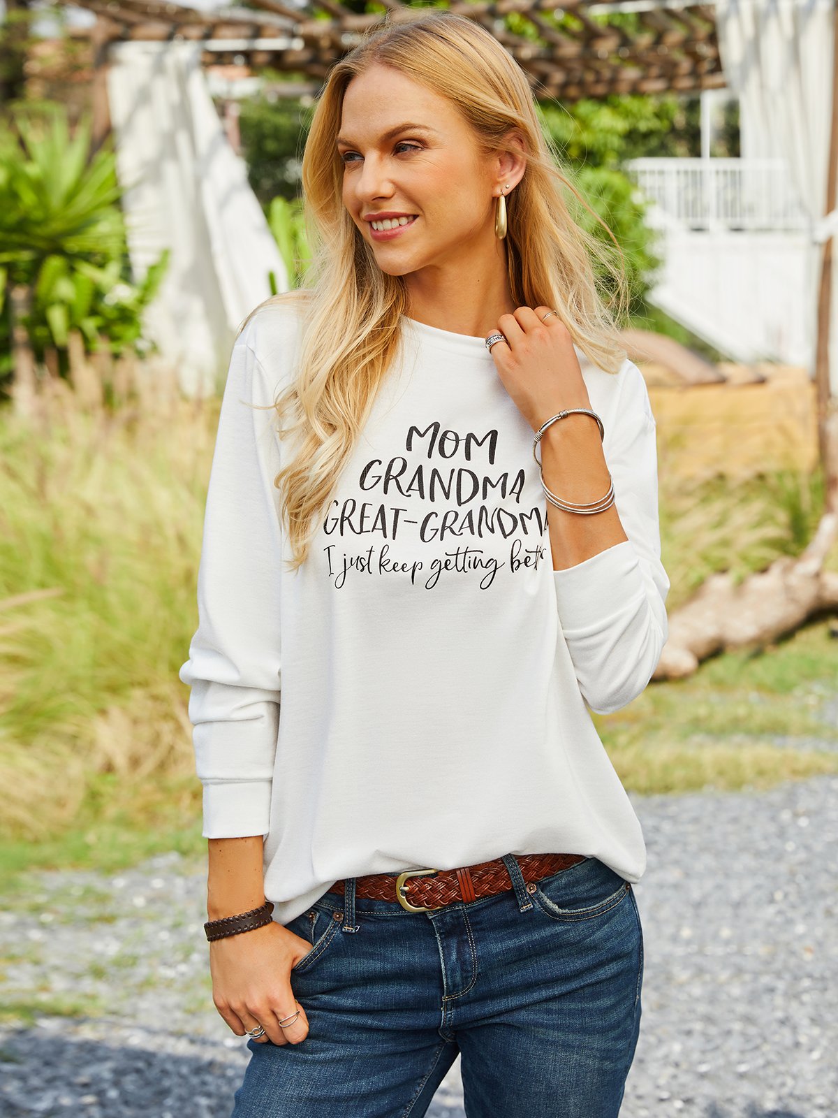 Casual Flojo Escote Redondo Letras de texto Sudadera